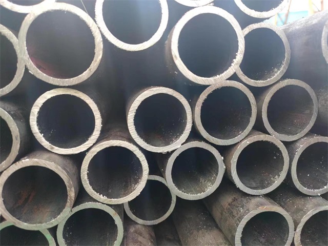 益阳10#结构用无缝钢管